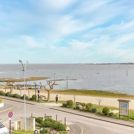 Apartament Climatise Avec Parking Et Balcon A - Fr-1-319-459 Arcachon