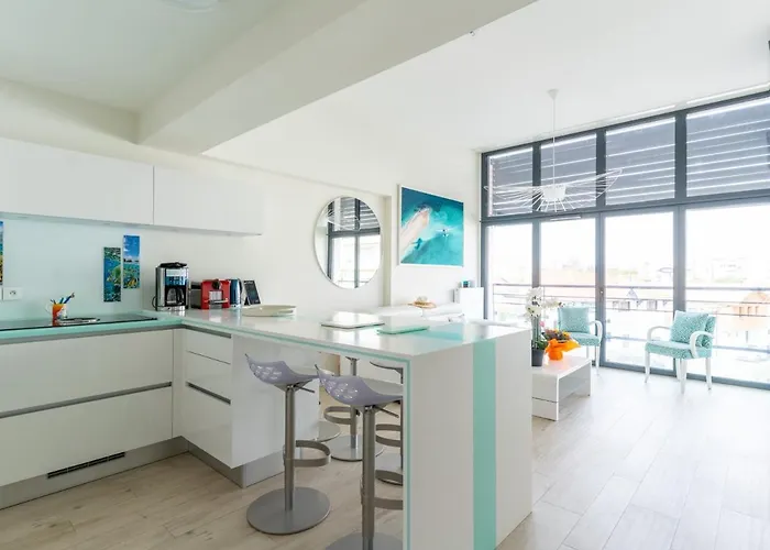 Apartament Climatise Avec Parking Et Balcon A - Fr-1-319-459 *