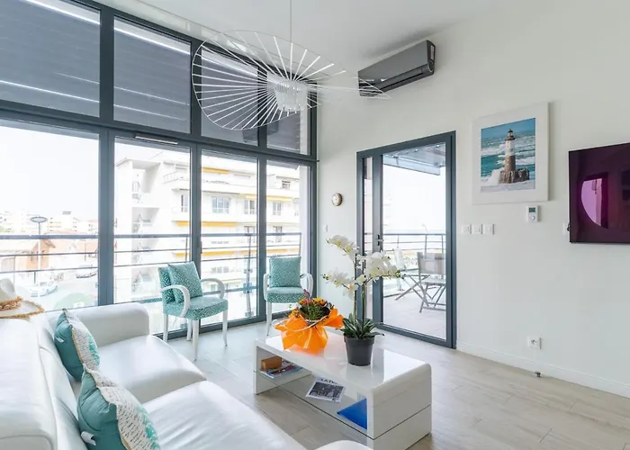 Apartment Climatise Avec Parking Et Balcon A - Fr-1-319-459